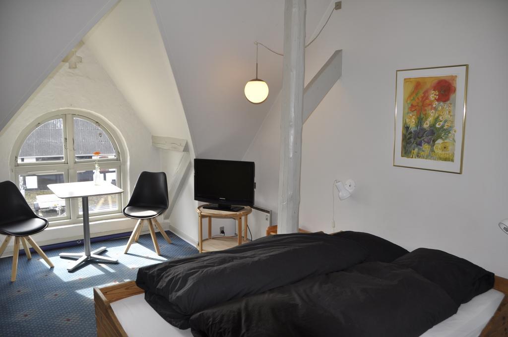 Lundsgaard Bed & Breakfast Fåborg Extérieur photo